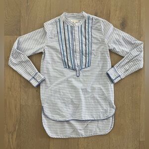 ANN MASHBURN Light Blue & White Striped Women' Tunic Top with Navy Embroidery S